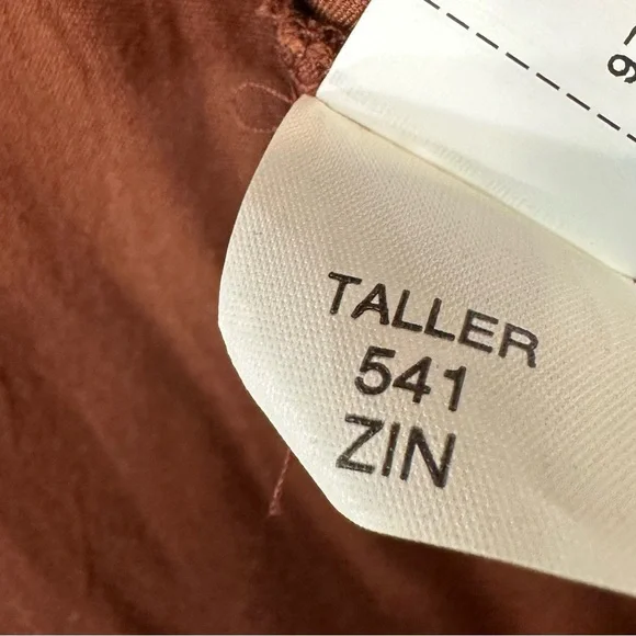 ZARA COMBINATION ARM WARMER
DRESS ✨EUC✨ 100% Viscose Main - Picture 10 of 16